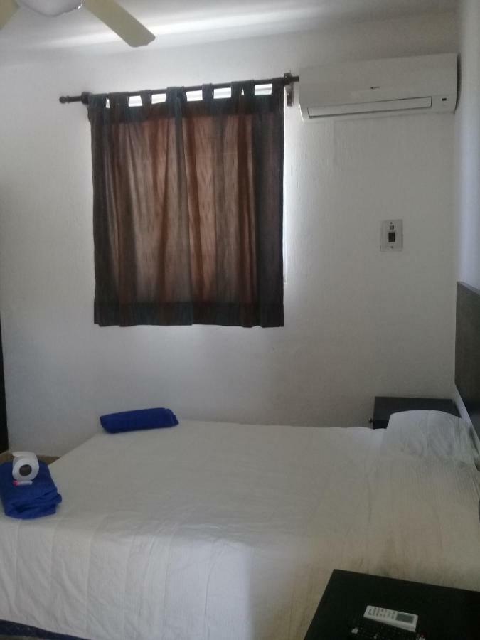 Hotel Villa Fontana Chetumal Exteriör bild