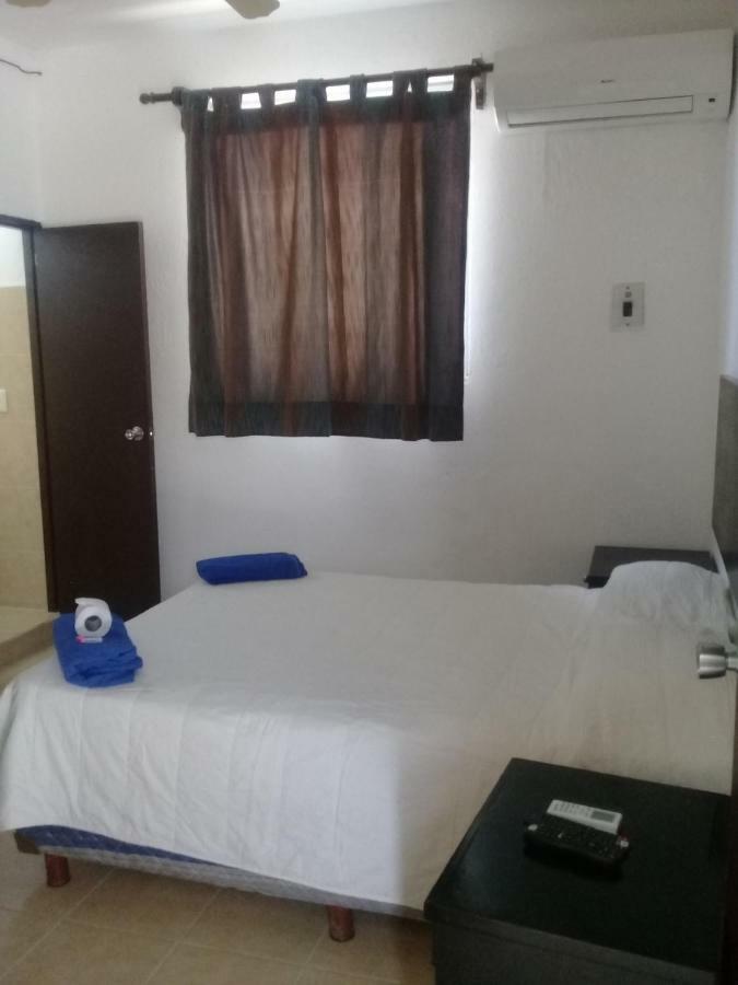 Hotel Villa Fontana Chetumal Exteriör bild